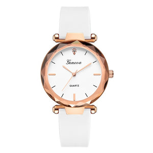 Classic Womens watch Multi-color Optional Fashion Womens Ladies Watches Geneva Silica Band Analog Quartz Wrist Watch Senhoras as